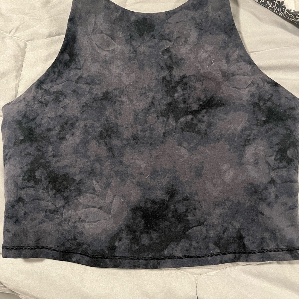 Gray Crop Tank Top with Relaxed Fit